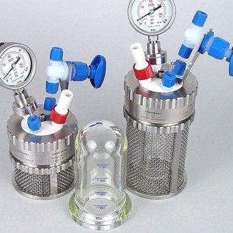 miniclave inert con vasos a presión de vidrio intercambiables