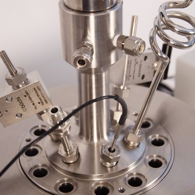 novoclave high pressure reactor – cooling in and outlet 