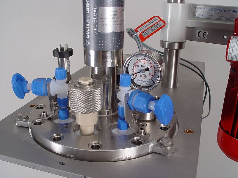 Coverplate of pressure reactor kiloclave 
