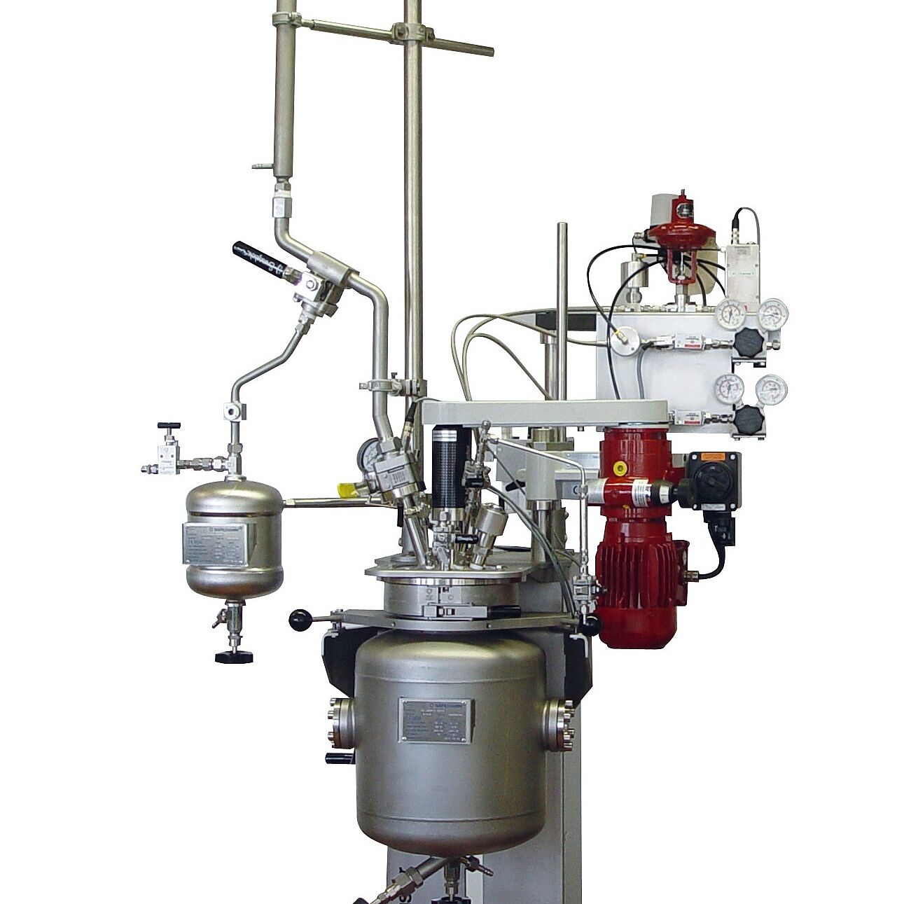 reflux distillation under pressure