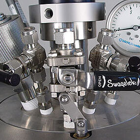 Cabeza del reactor configurable