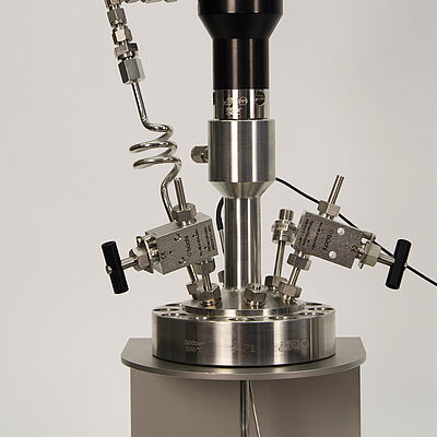 novoclave high pressure reactor – reactor upper part on optional stand 