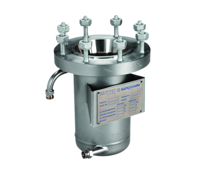 Pressurized metal vessel with heating jacket